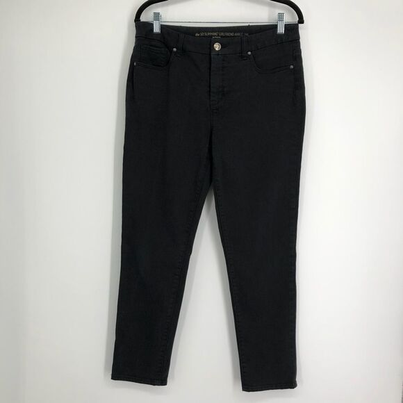 CHICO’S So Slimming Girlfriend Ankle‎ Jeans in Black - Picture 2 of 11